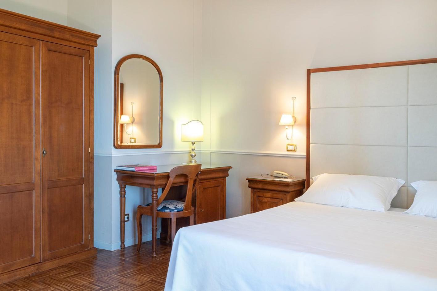 Hotel Monteconero ซีโรโล ภายนอก รูปภาพ
